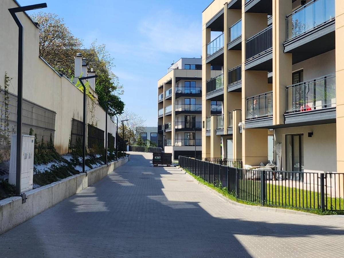 Dwa Jelonki, Ul Sciegiennego, Centrum, Garaz, Ogrodek Kielce Ngoại thất bức ảnh